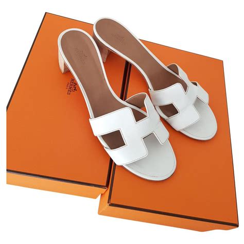 mule hermes pas cher|female Hermes slippers.